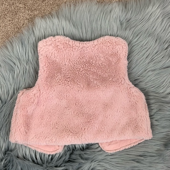 Faux fur girls vest - Picture 7 of 7